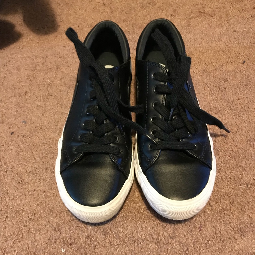 G by guess sneakers